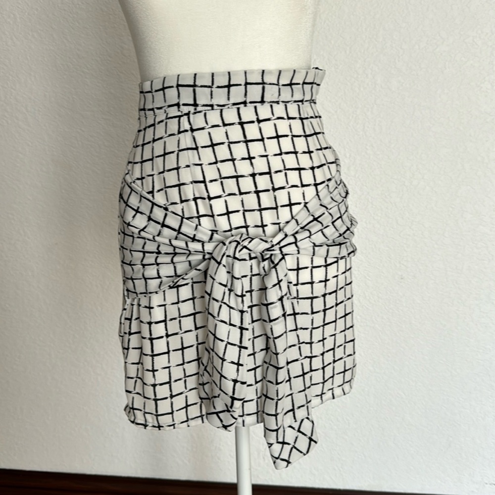 Missguided tie up mini skirt